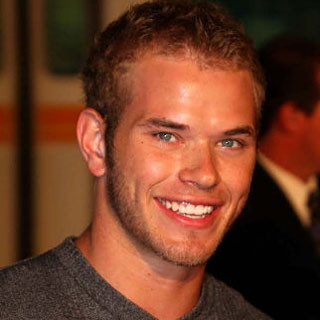 Kellan Lutz presume a su novia