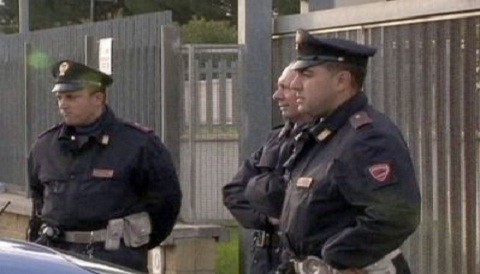 Italia: Paquete bomba es dejado en oficina de impuestos en Roma