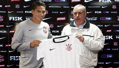 [FOTOS] Paolo Guerrero fue presentado como nuevo jugador del Corinthians