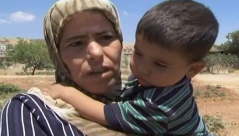 30 mil sirios huyeron a Líbano en los últimos dos días