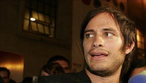 Gael García llama 'autoritario' al partido de Enrique Peña Nieto