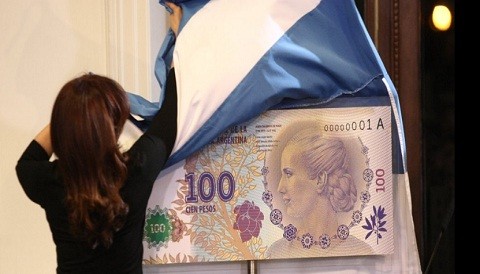 Argentina: presentan billete de cien pesos con rostro de Eva Perón