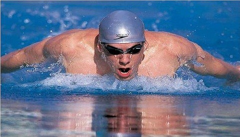 Juegos Olímpicos: Michael Phelps sufre para clasificar en los 400 metros