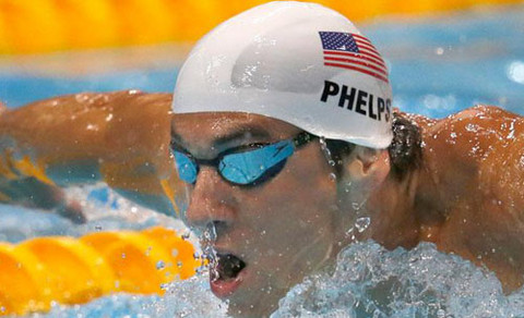 Juegos Olímpicos: Phelps pasa a la final de los 200 mariposa con el cuarto mejor tiempo