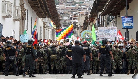 Del 'diálogo' a la institucionalidad