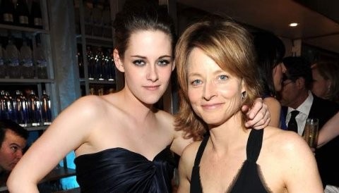 Jodie Foster ofrece un hombro para llorar a Kristen Stewart