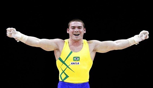 Juegos Olímpicos: Brasileño Arthur Nabarrete gana medalla de oro en anillas