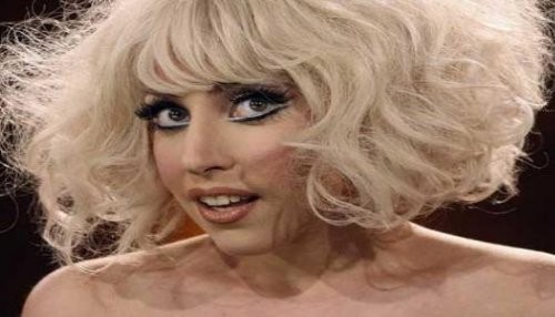 [FOTOS] Lady Gaga se desnuda para Vogue