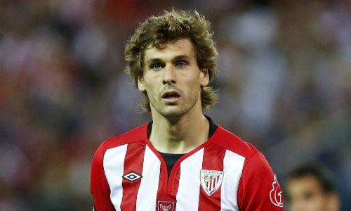 Fernando Llorente  llevaría su potencia al Manchester United