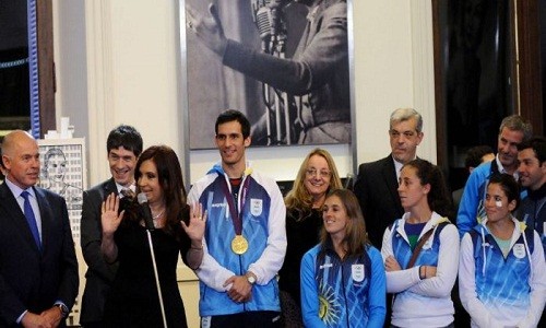 Cristina Fernández a críticos: en los últimos ocho años ganamos 16 medallas, sigan ladrando