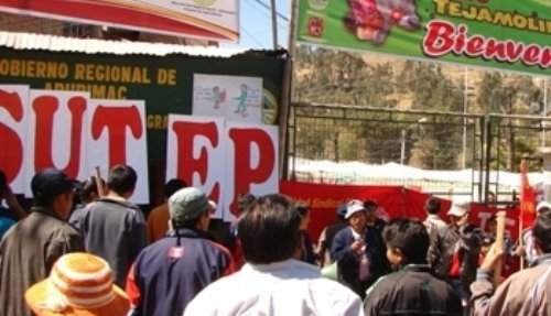 Este lunes se normalizan las clases escolares en Apurímac Este lunes se normalizan las clases escolares en Apurímac