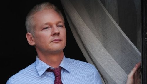 Assange: el riesgo de informar