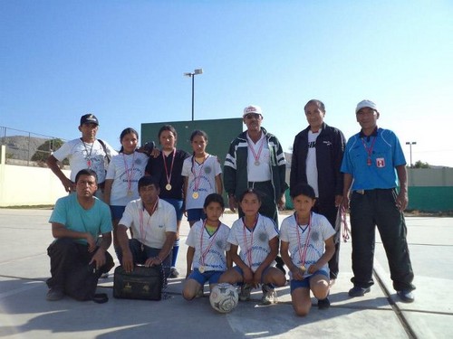 Alumnas pallasquinas se coronaron campeonas interprovinciales en la disciplina de Futsal en los Juegos Deportivos Escolares Nacionales 2012