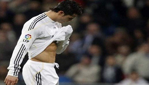 Cristiano Ronaldo dejaría Real Madrid por problemas con sus compañeros