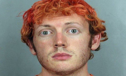 Denver: James Holmes llamó a psiquiatra 9 minutos antes de matanza