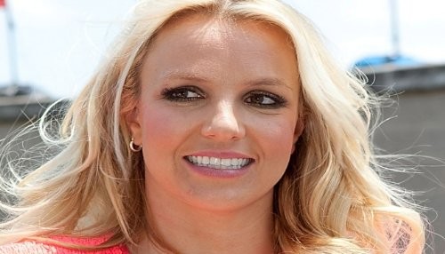 Ex manager de Britney Spears pide se cite a la cantante a una audiencia por difamación