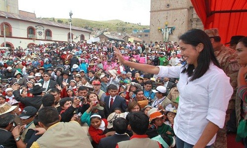 Nadine Heredia a maestros y médicos por huelga: Ollanta no los va a mecer