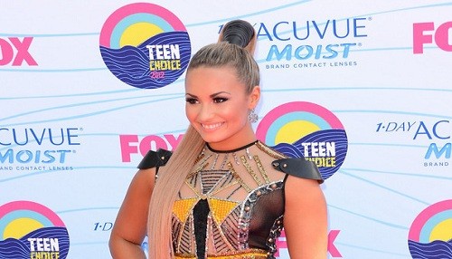 Demi Lovato dejó 'eclipsados' en los MTV Video Music Awards