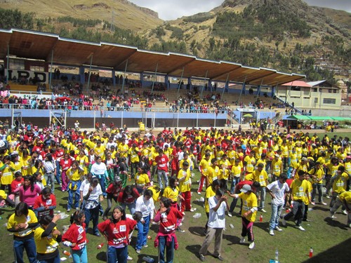 Alistan II Festival de Talentos en Huancavelica