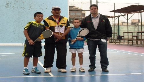 Campeones en las categorías de los menores del 30° Torneo Nacional de Paleta Frontón Campeones en las categorías de los menores del 30° Torneo Nacional de Paleta Frontón