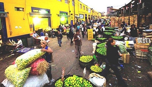 Municipalidad de Lima inicia hoy traslado de vendedores de La Parada