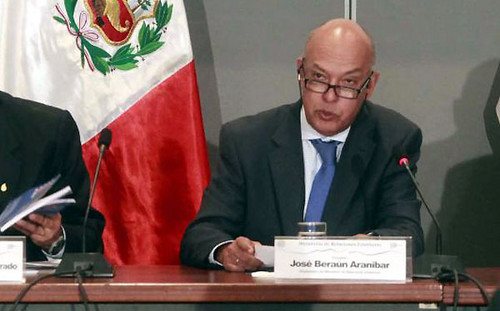 Vicecanciller : Perú tiene necesidad de buscar nuevos mercados de exportación