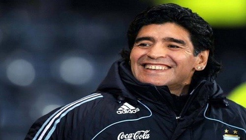 Diego Maradona será padre nuevamente tras confirmarse embarazo de su actual pareja