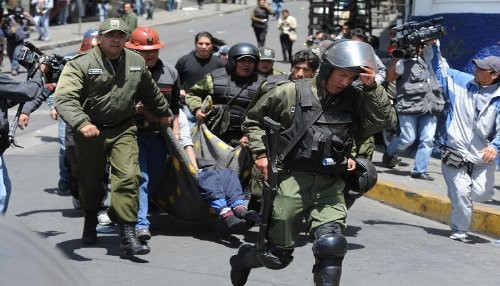 [Bolivia] Gobierno irresponsable y gente violenta
