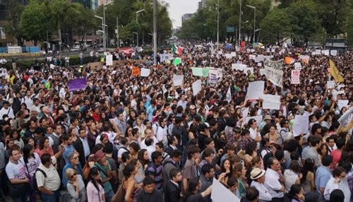 [México] Sociedad rota