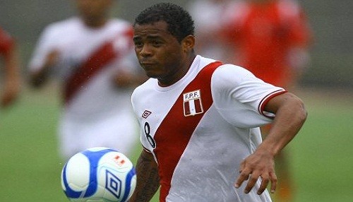 Wilmer Aguirre: Aún tengo una deuda con la selección peruana
