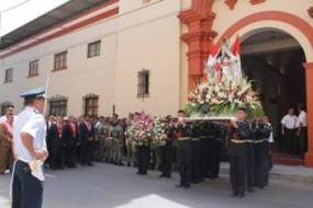 [Piura] Presidente de la Junta de Fiscales participó de ceremonia de la Virgen de las Mercedes de Paita