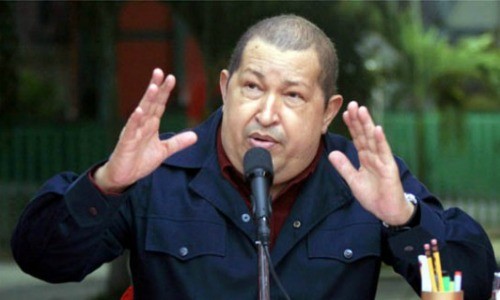Hugo Chávez sigue disparando: Capriles es un hijo de la gran burguesía
