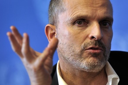 Miguel Bosé podría ser jurado de 'La Voz... México'