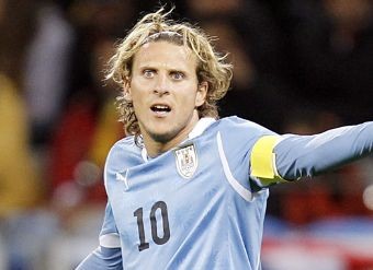 Confirmado: Inter de Milán desea a Diego Forlán