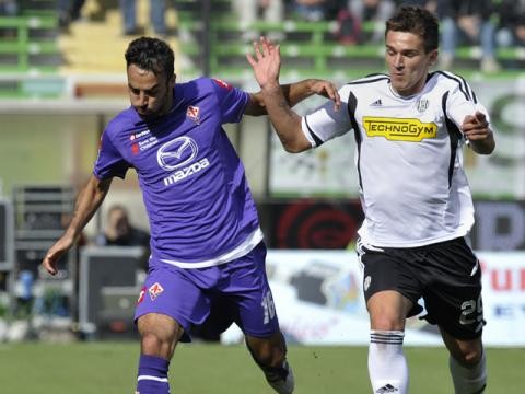 Fiorentina sin Vargas empató 0 a 0 con el Cesena