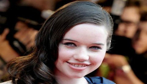 Anna Popplewell cumple hoy 23 años