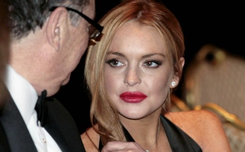 Lindsay Lohan terminó herida luego de pelear con su mamá
