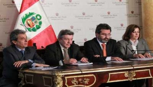 Premier: FFAA y PNP protegen infraestructura nacional que abastece de energía al país