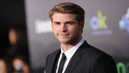 Liam Hemsworth lleva un tatuaje similar al de Miley Cyrus [FOTO]