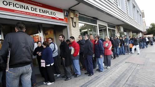 Un total de 420.150 personas se fueron de España