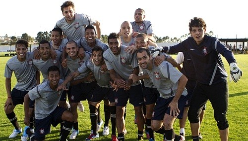 Guerrero y Ramírez en lista preliminar de Corinthians para el Mundial de Clubes