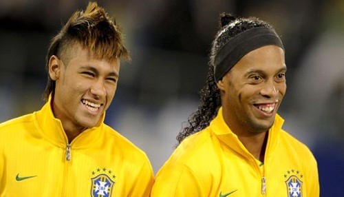 Ronaldinho afirma que Neymar es su inspiración