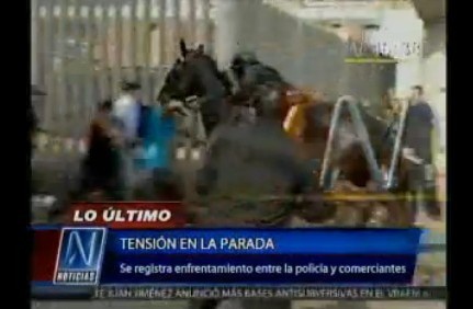 Un Caballo de la policía montada fue sacrificado producto del enfrentamiento de la Parada [FOTOS]