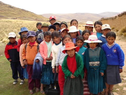 Expertos en educación se reúnen en Lima para tratar sobre interculturalidad, bilingüismo y ciudadanía en Foro Nacional promovido por el IPEBA