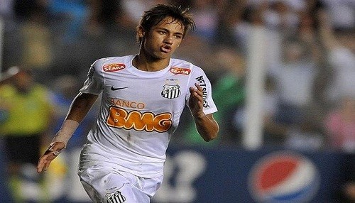 Neymar afirma que sería feliz jugando con Messi en el Santos