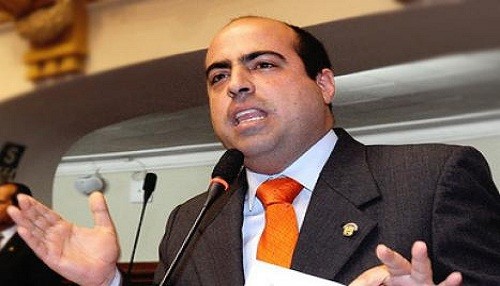 Pedro Spadaro: Ministerio de Interior defenderá a los policías