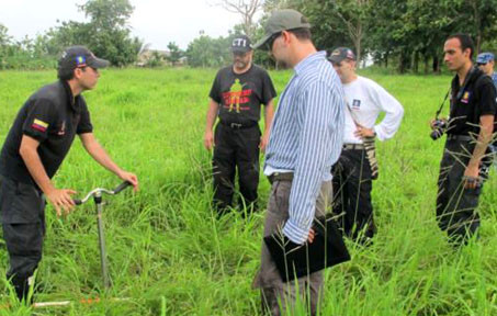 Colombia: ex jefe de las FARC revelará el paradero de 300 fosas comunes