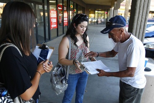 Para los latinos, votar es una decisión sin final feliz [Elecciones en Estados Unidos]