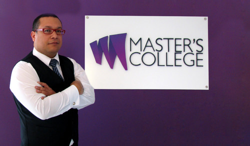 Masters College el Único Instituto de Ingles en Brindar Asesoría para Estudiar Becado en el Extranero