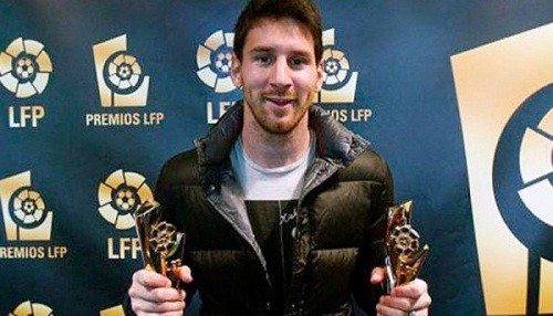 Lionel Messi recibe premios a 'Mejor jugador' y 'Mejor delantero' del fútbol español